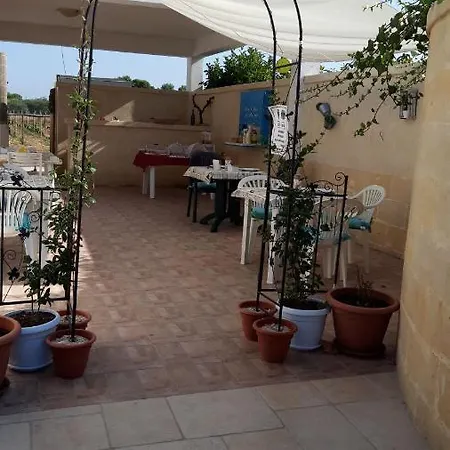 Le Anfore Del Salento * Marina di Lizzano
